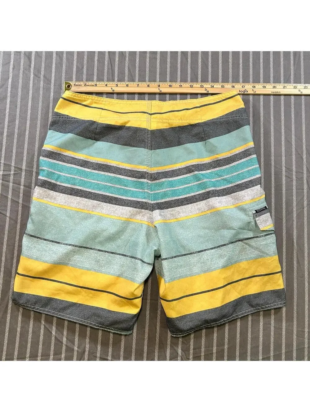 Ezekiel Shorts Mens Size 34 Swim Board Trunks Pocket